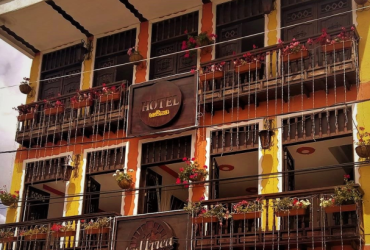 Los Urrea Hotel